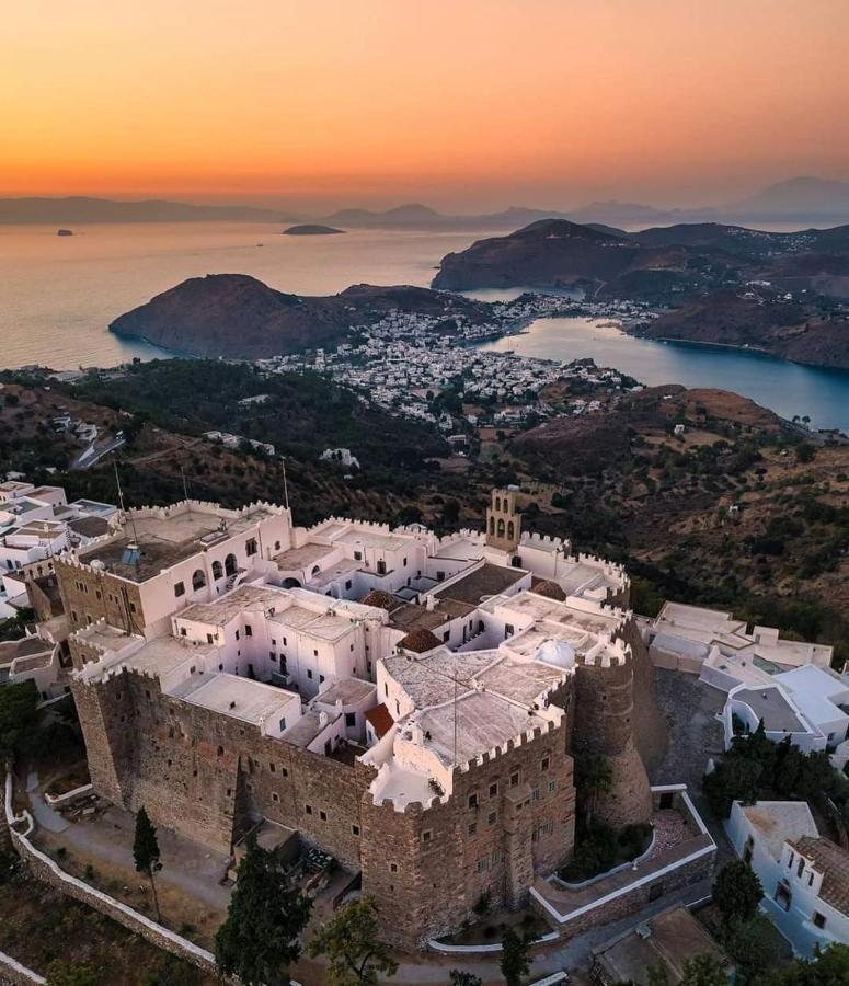 Traditional Studio Chora Patmos Extérieur photo